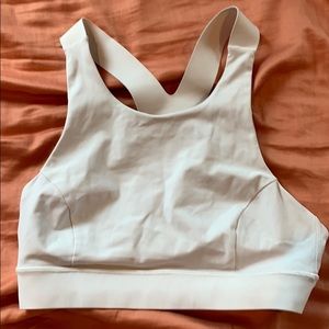 LULULEMON white sports bra